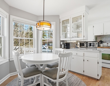 1102 Arborview Boulevard - Photo Thumbnail 24