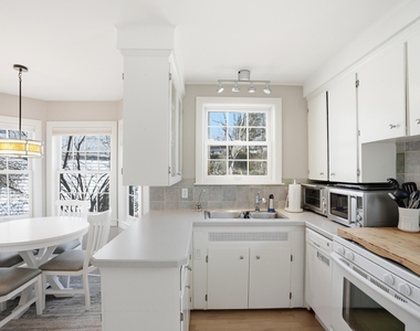 1102 Arborview Boulevard - Photo Thumbnail 27