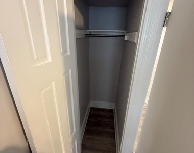 2040 N Darien Street - Photo Thumbnail 36