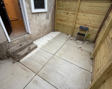 2040 N Darien Street - Photo Thumbnail 50