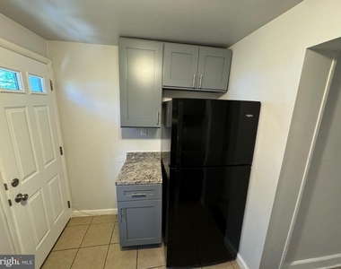 2040 N Darien Street - Photo Thumbnail 17