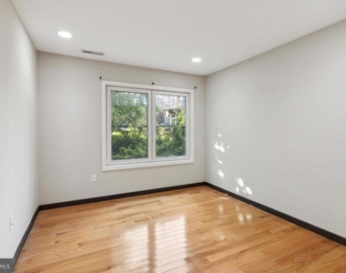 1819-21 Ginnodo Street - Photo Thumbnail 7