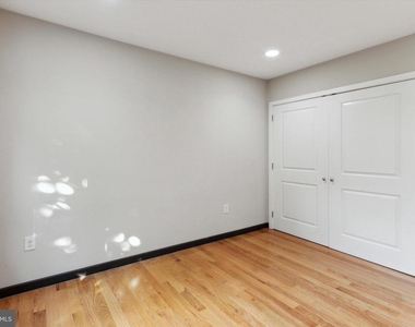 1819-21 Ginnodo Street - Photo Thumbnail 6