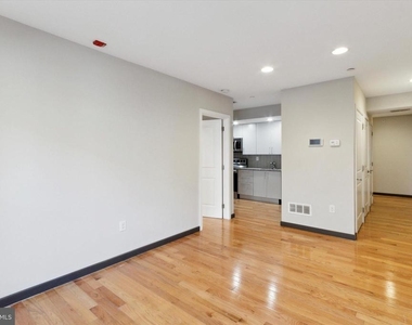 1819-21 Ginnodo Street - Photo Thumbnail 12