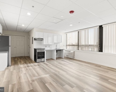 7040 Oxford Avenue - Photo Thumbnail 38