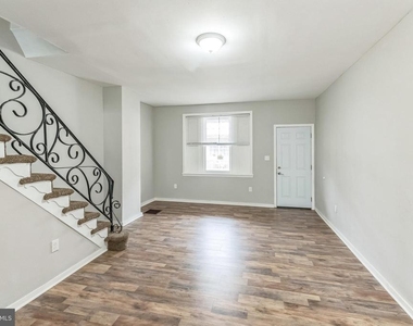 3533 Joyce Street - Photo Thumbnail 5