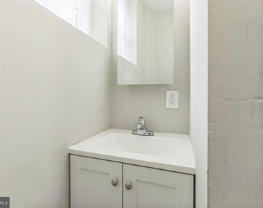 3533 Joyce Street - Photo Thumbnail 12