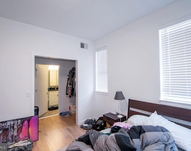 507 S 8th Street - Photo Thumbnail 3