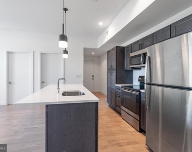 507 S 8th Street - Photo Thumbnail 2