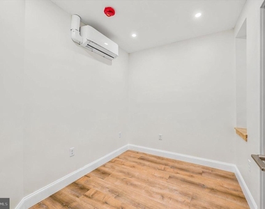 6419 Race Street - Photo Thumbnail 5