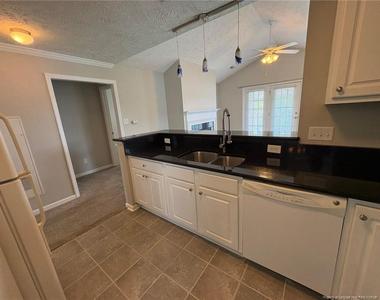3330 Harbour Pointe Place - Photo Thumbnail 6