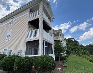 3330 Harbour Pointe Place - Photo Thumbnail 28