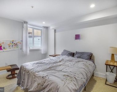 1259 S 19th Street - Photo Thumbnail 32