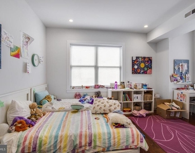 1259 S 19th Street - Photo Thumbnail 11