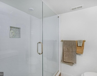 1259 S 19th Street - Photo Thumbnail 30
