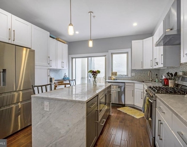 1259 S 19th Street - Photo Thumbnail 6