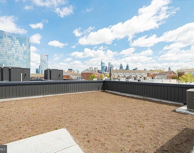 2623 Christian Street - Photo Thumbnail 11