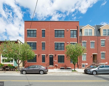 2623 Christian Street - Photo Thumbnail 9