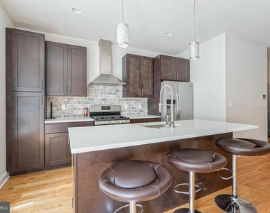 2332 Ellsworth Street - Photo Thumbnail 7