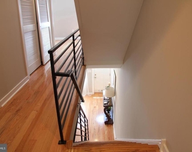 2023 Brown Street - Photo Thumbnail 12