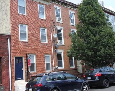 2023 Brown Street - Photo Thumbnail 9