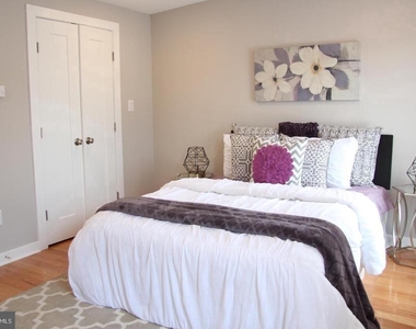 2023 Brown Street - Photo Thumbnail 6