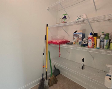 127 Nandina Court - Photo Thumbnail 31