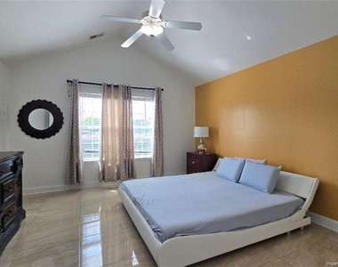 127 Nandina Court - Photo Thumbnail 27