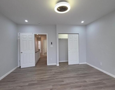 1214 S 56th Street - Photo Thumbnail 7