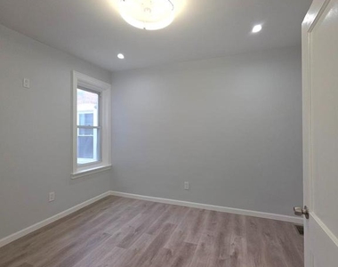 1214 S 56th Street - Photo Thumbnail 5