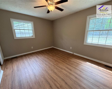 7313 Ryan Street - Photo Thumbnail 14