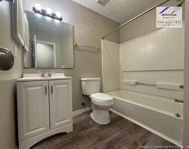 7313 Ryan Street - Photo Thumbnail 15