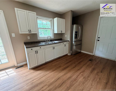 7313 Ryan Street - Photo Thumbnail 13