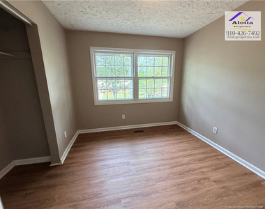 7313 Ryan Street - Photo Thumbnail 6