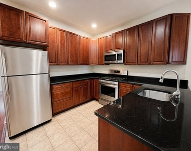 1804 N 16th Street - Photo Thumbnail 1