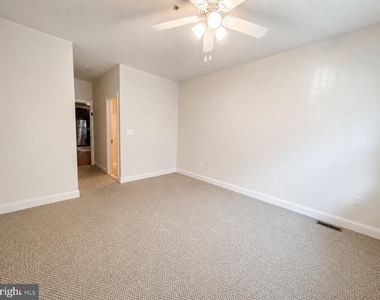 1804 N 16th Street - Photo Thumbnail 12