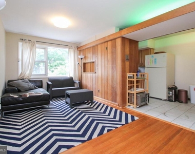 2734 W Country Club Road - Photo Thumbnail 6
