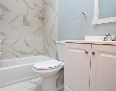 2734 W Country Club Road - Photo Thumbnail 24