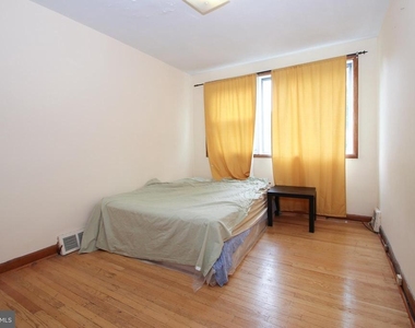 2734 W Country Club Road - Photo Thumbnail 20