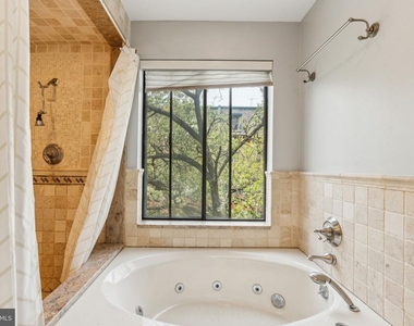 2028 Arch Street - Photo Thumbnail 20