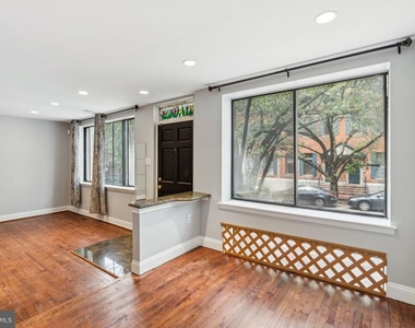 2028 Arch Street - Photo Thumbnail 1