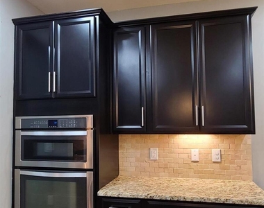 529 Buhrstone Mill Drive - Photo Thumbnail 12