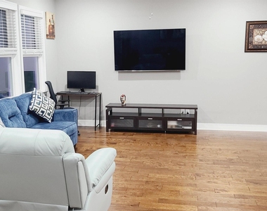 529 Buhrstone Mill Drive - Photo Thumbnail 22