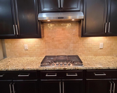 529 Buhrstone Mill Drive - Photo Thumbnail 17