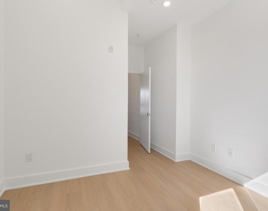 1731 Tilghman Street - Photo Thumbnail 18