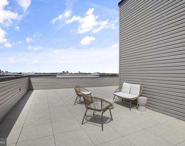 1731 Tilghman Street - Photo Thumbnail 41