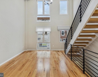 1515 W Stiles Street - Photo Thumbnail 4