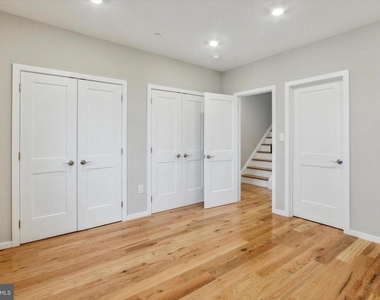 1515 W Stiles Street - Photo Thumbnail 9