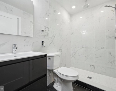 1515 W Stiles Street - Photo Thumbnail 20