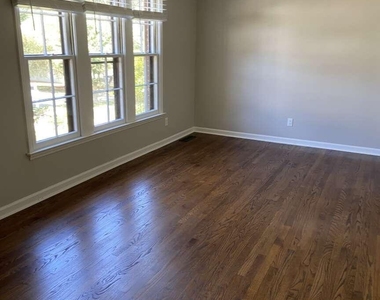 432 Cedar Hill Lane - Photo Thumbnail 7